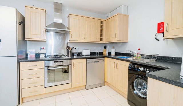 Two Bed Apartment in Winchester