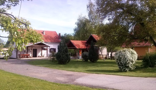 Two bedroom apartment with air-conditioning Smoljanac (Plitvice) (A-12345-c)