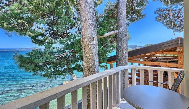 Two bedroom apartment near beach Kaštel Štafilić, Kaštela (A-21981-a)