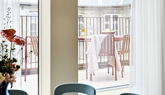 Two-Bedroom Apartment for 6 with Private Terrace