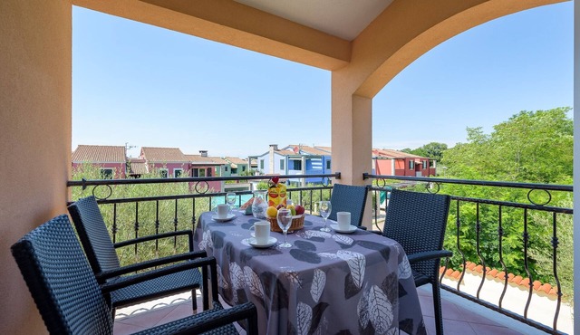 Two bedroom apartment with terrace and sea view Bašanija (Umag) (A-3402-c)