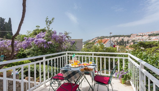 Two bedroom apartment with terrace Dubrovnik (A-4732-b)