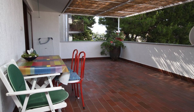 Two bedroom apartment with terrace and sea view Makarska (A-6691-a)