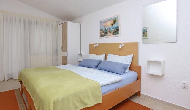 Two bedroom apartment with terrace Vantačići, Krk (A-18476-a)