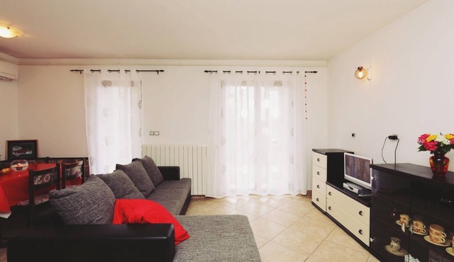 Two bedroom apartment with terrace and sea view Malinska, Krk (A-19264-a)