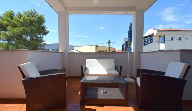Two bedroom apartment with terrace Malinska, Krk (A-20381-b)