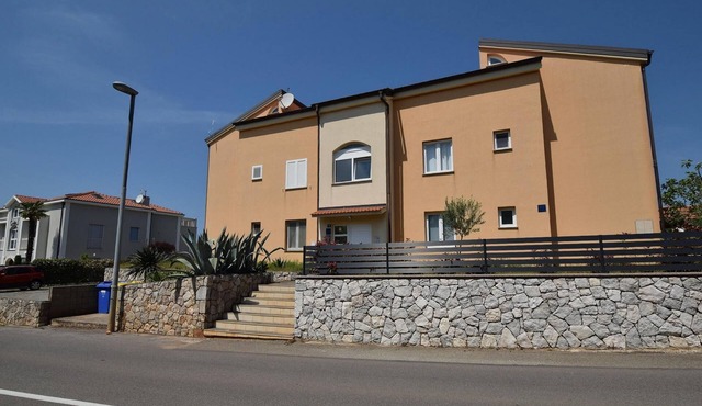 Two bedroom apartment with terrace and sea view Vantačići, Krk (A-20442-a)