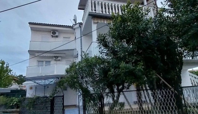 Two bedroom apartment with terrace Malinska (Krk) (A-23196-a)