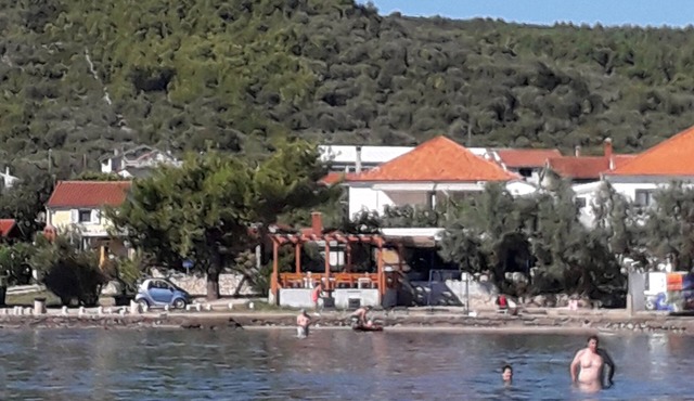 Two bedroom apartment near beach Neviđane, Pašman (A-325-a)