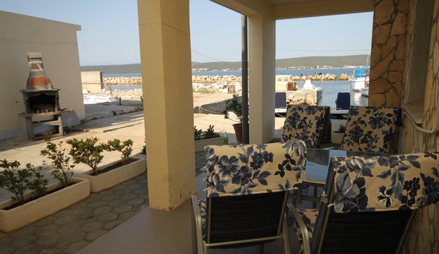 Two bedroom apartment with terrace and sea view Neviđane, Pašman (A-8453-a)