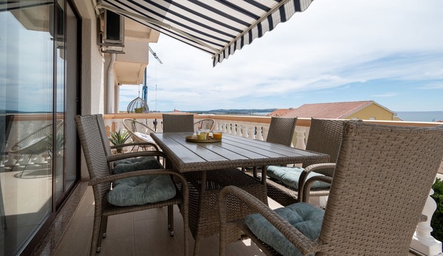 Two bedroom apartment with terrace and sea view Povljana, Pag (A-224-b)