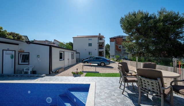 Two bedroom apartment with terrace Sukošan, Zadar (A-24349-b)