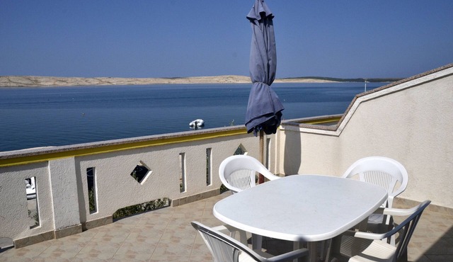 Two bedroom apartment near beach Kustići (Pag) (A-6335-a)