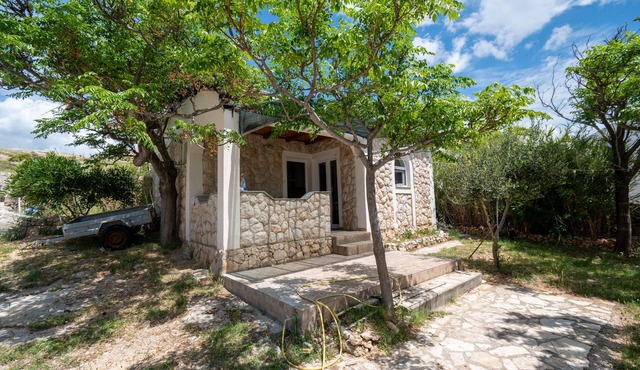 Two bedroom apartment near beach Vidalići, Pag (A-6519-e)