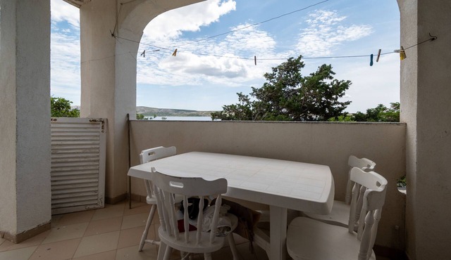 Two bedroom apartment near beach Vidalići, Pag (A-6519-f)