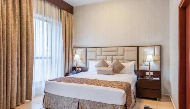 Two Bedroom Apartment In Jbr Sadaf Building Ae