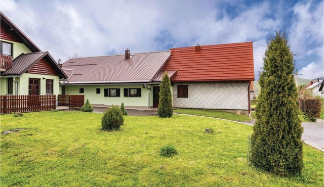 Two-Bedroom Apartment in Mrkopalj