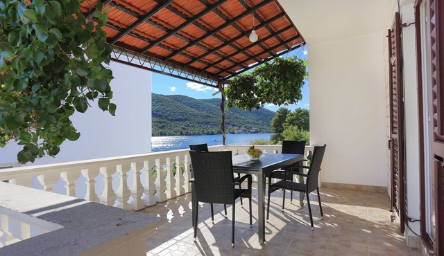Two bedroom apartment near beach Grebaštica, Šibenik (A-471-a)