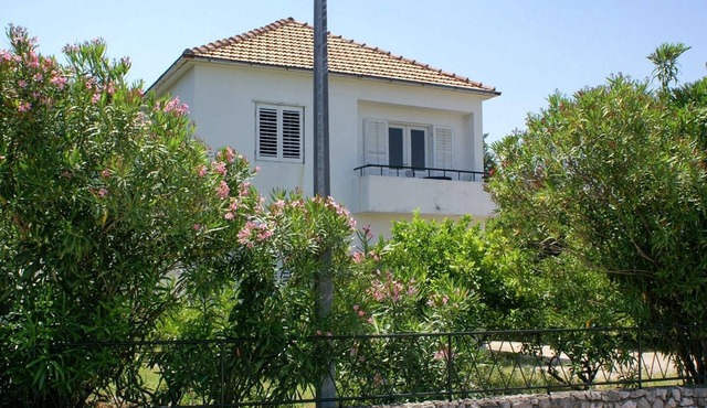 Two bedroom apartment near beach Drače, Pelješac (A-4550-b)