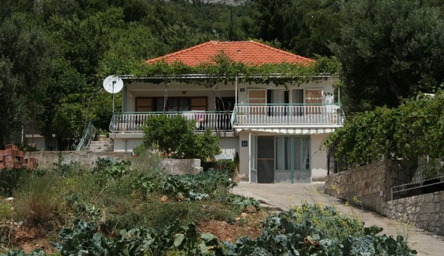 Two bedroom apartment near beach Kučište - Perna, Pelješac (A-4540-a)