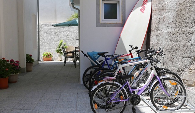 Two bedroom apartment near beach Kučište - Perna, Pelješac (A-4545-d)