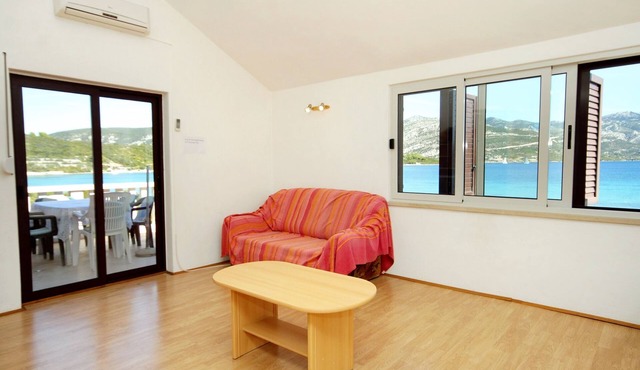 Two bedroom apartment near beach Kneža, Korčula (A-9185-a)