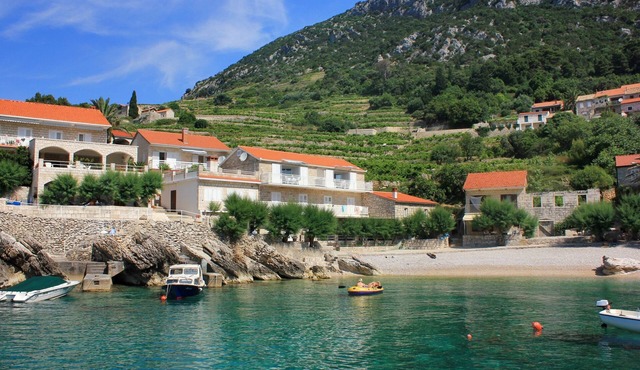 Two bedroom apartment near beach Podobuče, Pelješac (A-631-a)