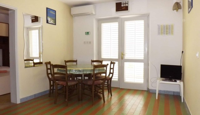 Two bedroom apartment near beach Prižba, Korčula (A-4483-e)