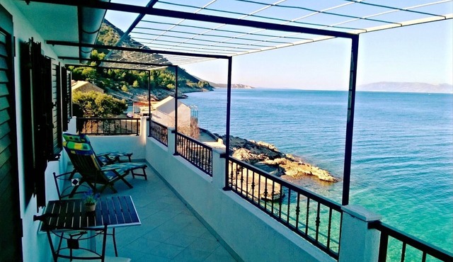 Two bedroom apartment near beach Cove Virak, Hvar (A-12321-a)