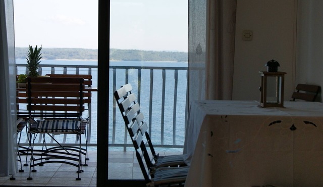 Two bedroom apartment near beach Zavala, Hvar (A-553-e)