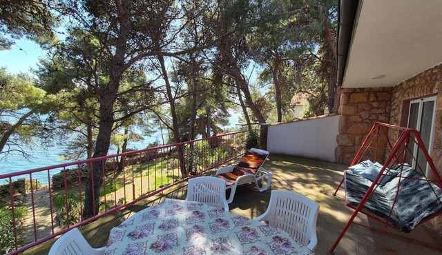 Two bedroom apartment near beach Zavala, Hvar (A-8774-a)