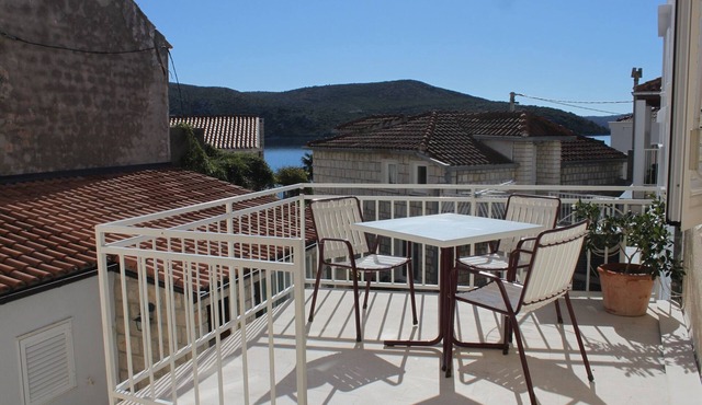 Two bedroom apartment near beach Slano, Dubrovnik (A-4744-b)