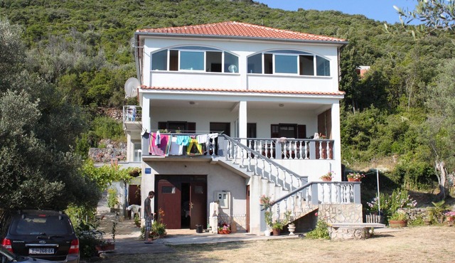 Two bedroom apartment near beach Luka, Dugi otok (A-8182-b)