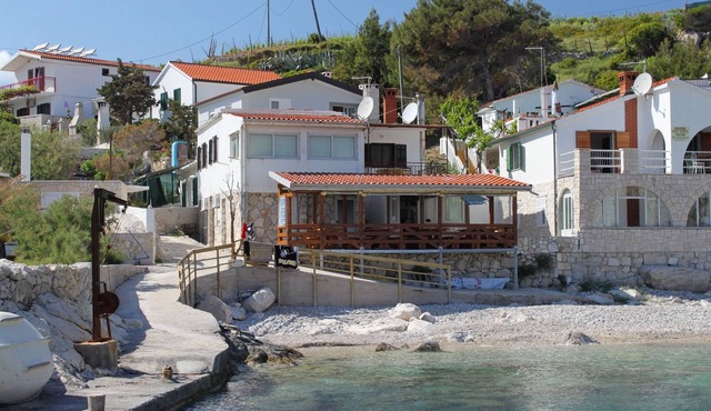 Two bedroom apartment near beach Cove Zaraće, Hvar (A-8778-a)