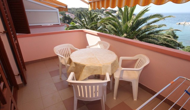 Two bedroom apartment near beach Jakišnica, Pag (A-6424-a)