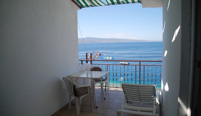 Two bedroom apartment near beach Stanići, Omiš (A-1032-b)
