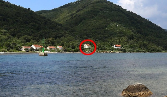 Two bedroom apartment near beach Broce, Pelješac (A-11282-a)