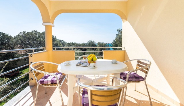 Two bedroom apartment near beach Vrsi - Mulo, Zadar (A-5951-d)