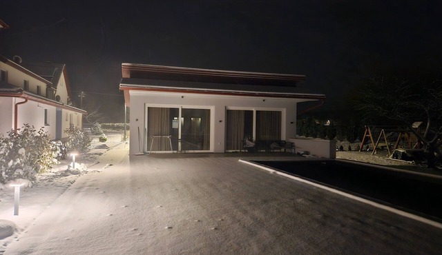 Two bedroom apartment (pet friendly) Otočac, Velebit (A-24987-c)