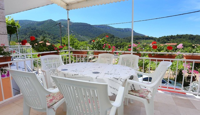 Two bedroom apartment with terrace and sea view Žuljana, Pelješac (A-252-b)