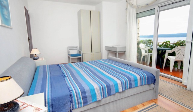 Two bedroom apartment with balcony and sea view Dramalj, Crikvenica (A-5519-a)