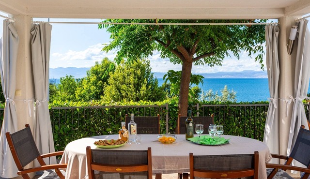 Two bedroom apartment with terrace and sea view Njivice, Krk (A-5295-b)