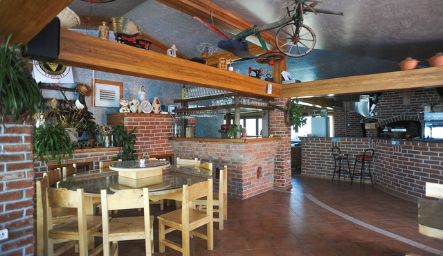Two bedroom apartment with a swimming pool Caska, Pag (A-3085-a)