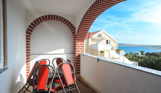 Two bedroom apartment with a swimming pool Caska, Pag (A-4109-b)