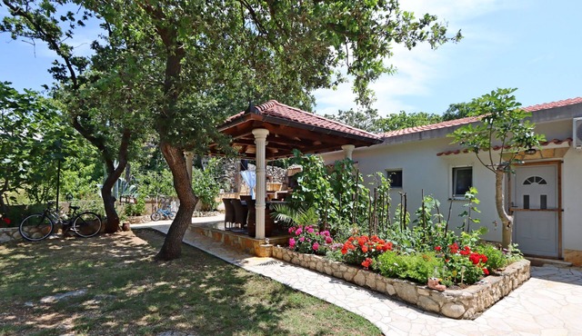 Two bedroom apartment with terrace Potočnica, Pag (A-6338-c)