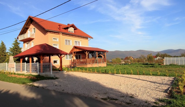 Two bedroom apartment with balcony Čovići, Velebit (A-14302-b)