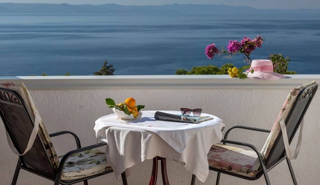 Two bedroom apartment with terrace and sea view Podgora, Makarska (A-6671-c)
