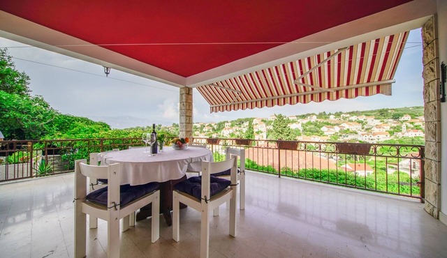 Two bedroom apartment with terrace and sea view Splitska, Brač (A-2857-a)
