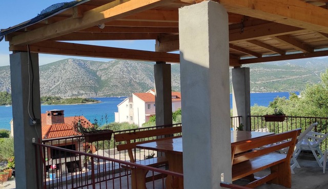 Two bedroom apartment with terrace and sea view Kneža, Korčula (A-4342-b)