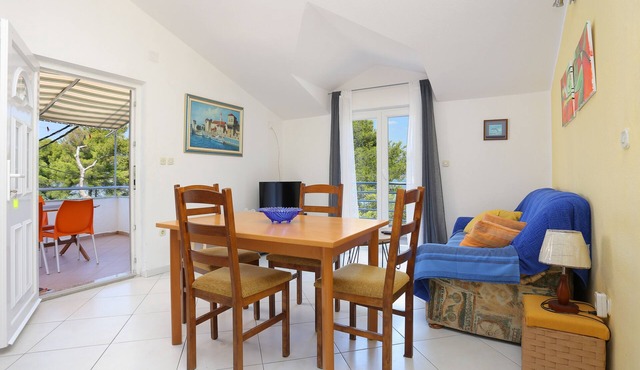 Two bedroom apartment with terrace and sea view Arbanija, Čiovo (A-4320-a)